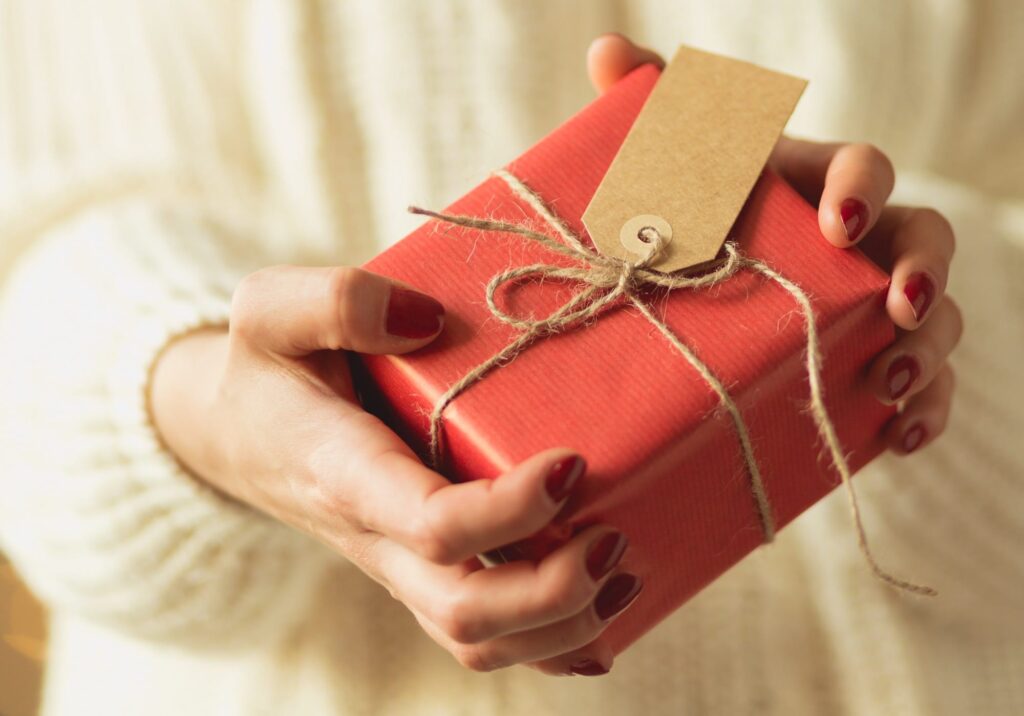 woman holding the gift
